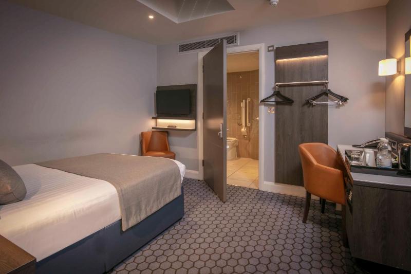 Double Room - Disability Access image 2