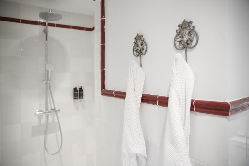 Superior Double Room image 1