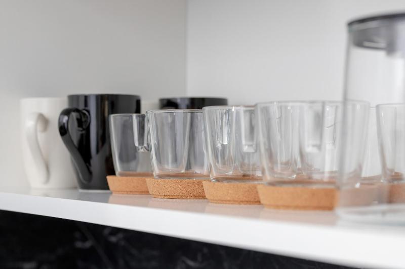 Modern Apartment Close to the Beach in Gdańsk by Noclegi Renters - image 10