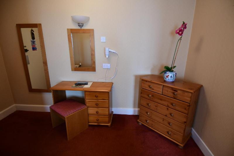 Deluxe Double Room image 4