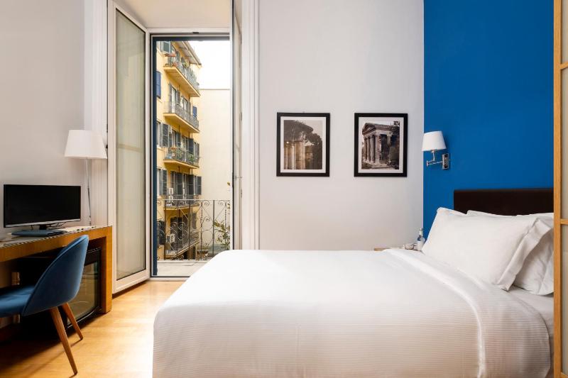 Single Room image 4