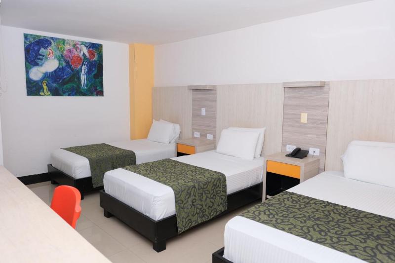 Hotel Genova Prado - image 7