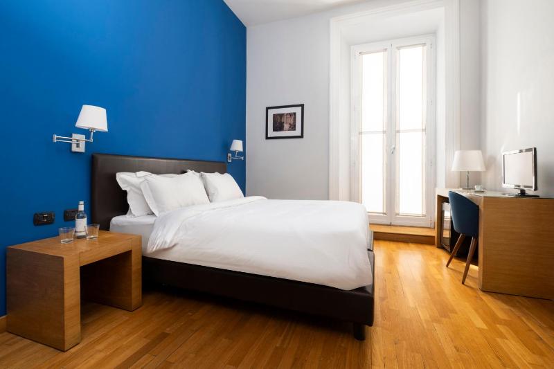 Queen Room image 1