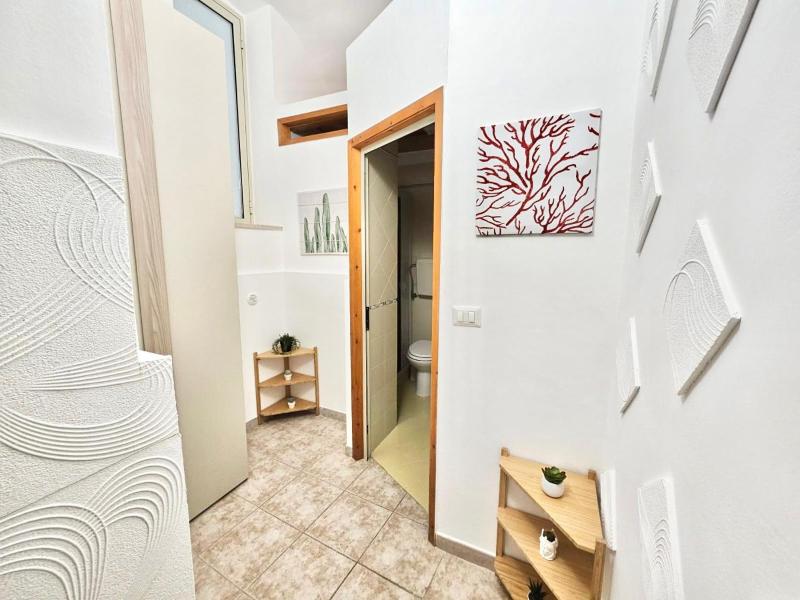 Carrettieri 9 Apartment - image 2