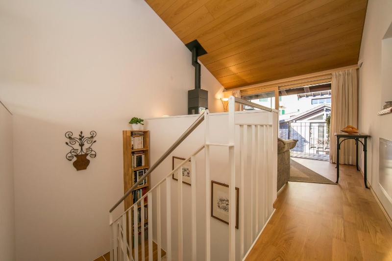 Two-Bedroom House image 3