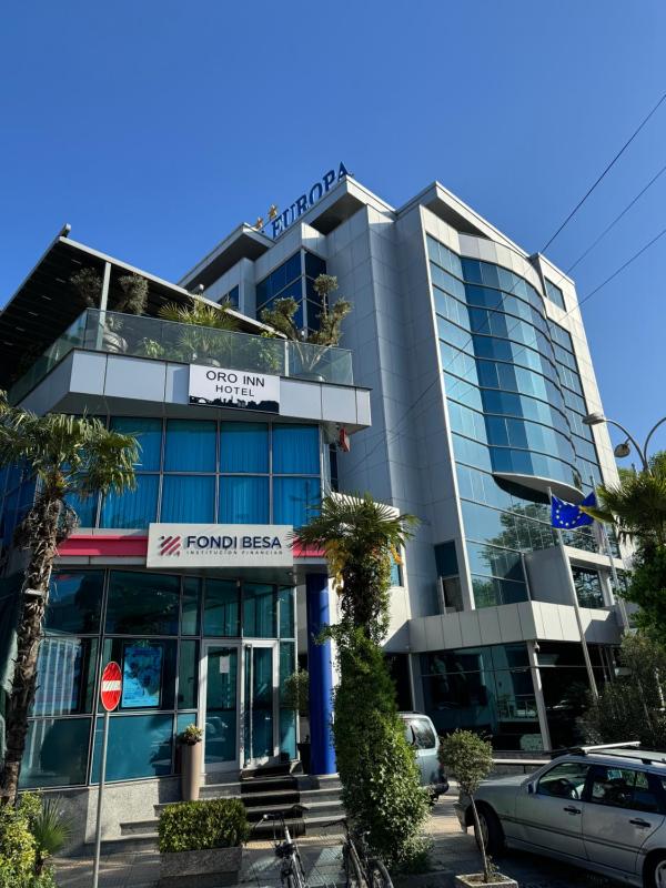 Oro Inn Hotel - image 14