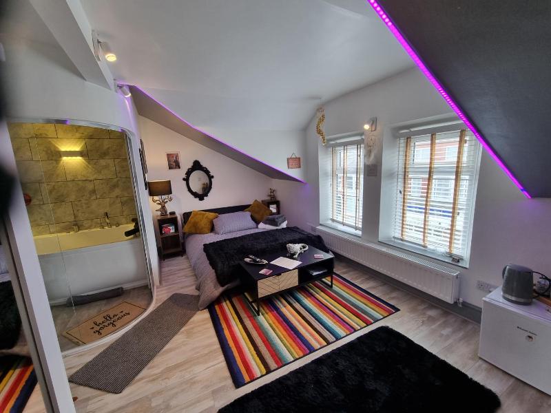 Tiffy's Place - image 15