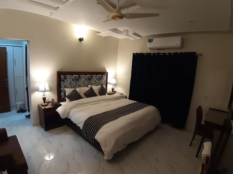 Executive Lodges Bahawalpur - image 15