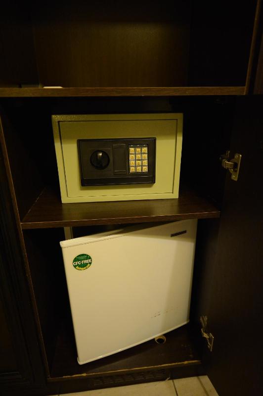 Triple Room image 3
