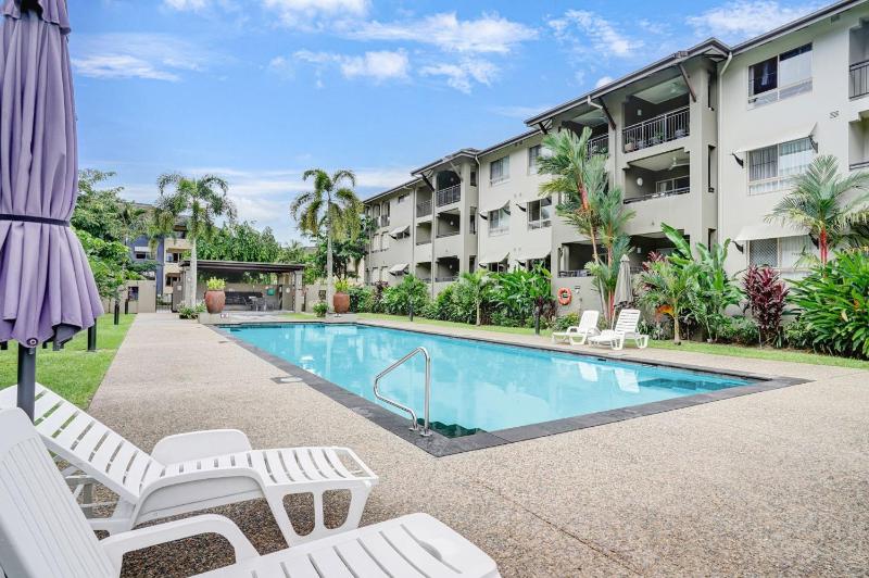 Resort Apartment with 9 Pools & Spa Cairns One - image 14
