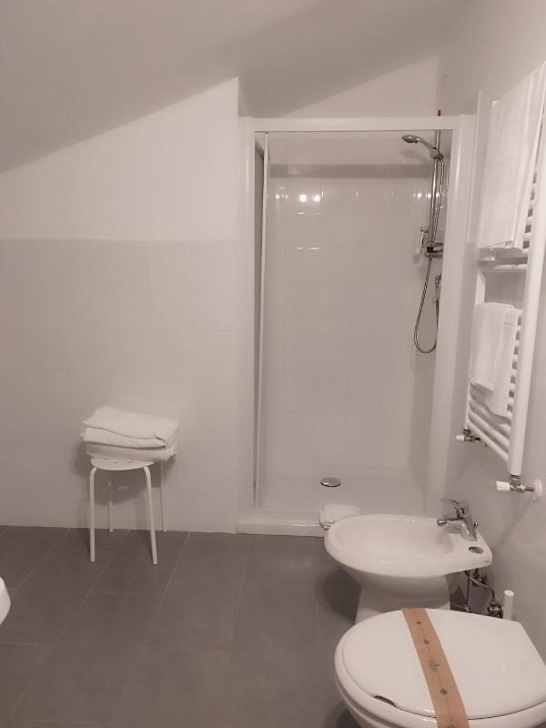 Triple Room image 2