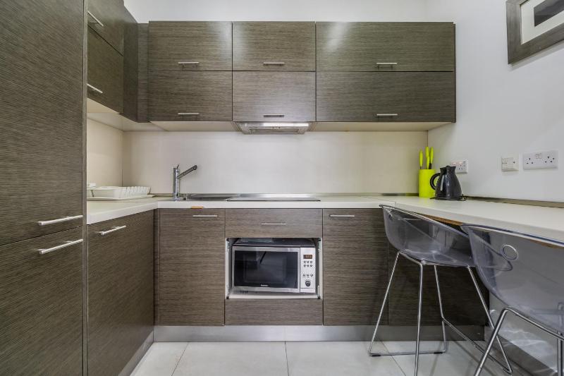Jules Suites - image 2