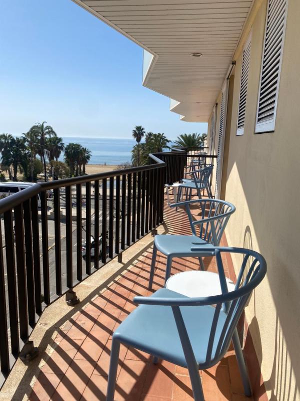 Double or Twin Room with Side Sea View image 1