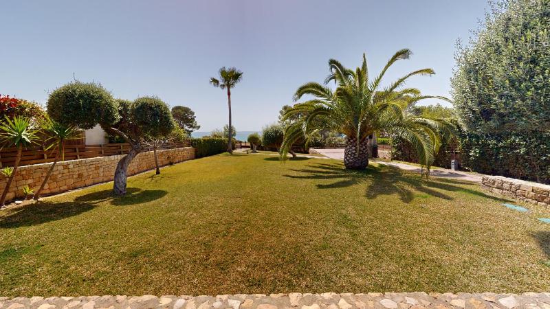 Four-Bedroom Villa image 2