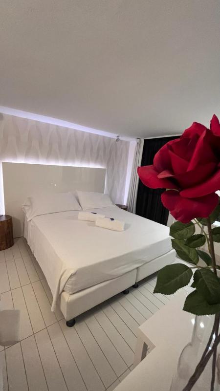 Q Hotel - image 15
