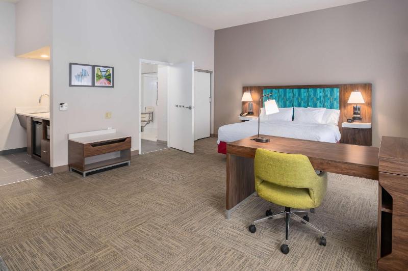 King Suite with Roll-In Shower - Mobility Accessible/Non-Smoking image 1