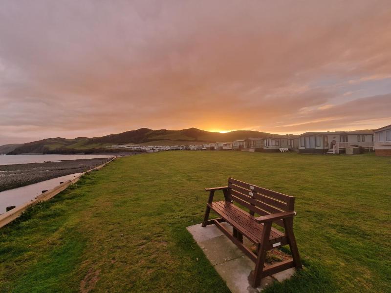 Bayview at Pengarreg Images