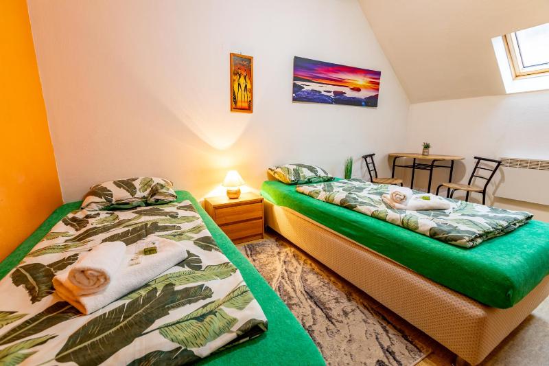 Double or Twin Room image 2