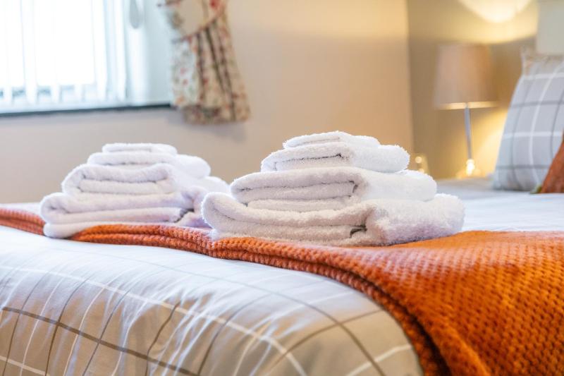 King Double or Twin Room - Ground Floor image 1