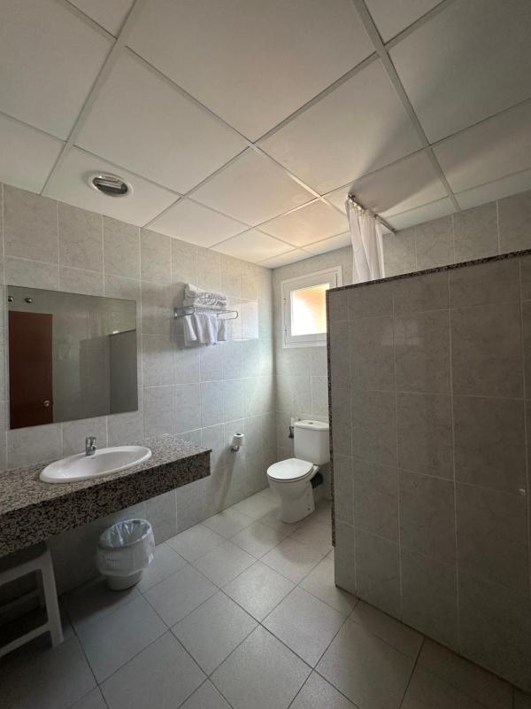 Standard Family Room image 2