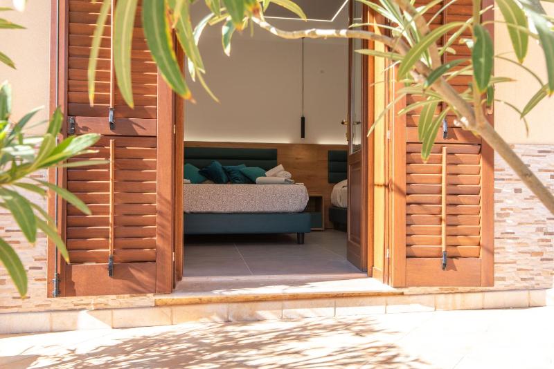 Triple Room with Patio image 3