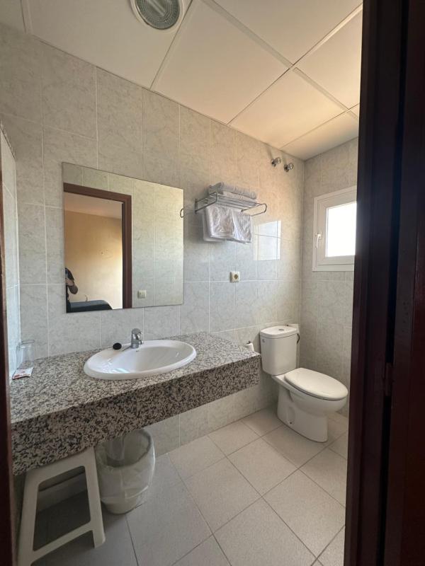 Standard Double or Twin Room image 3