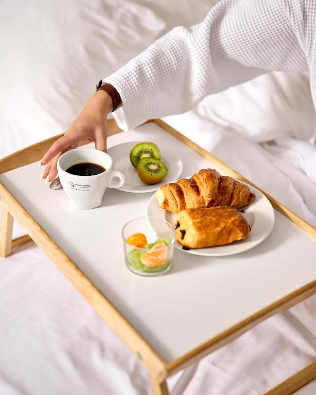 Grand Hôtel Dauphiné Toulon Boutique Hôtel & Suites - image 20