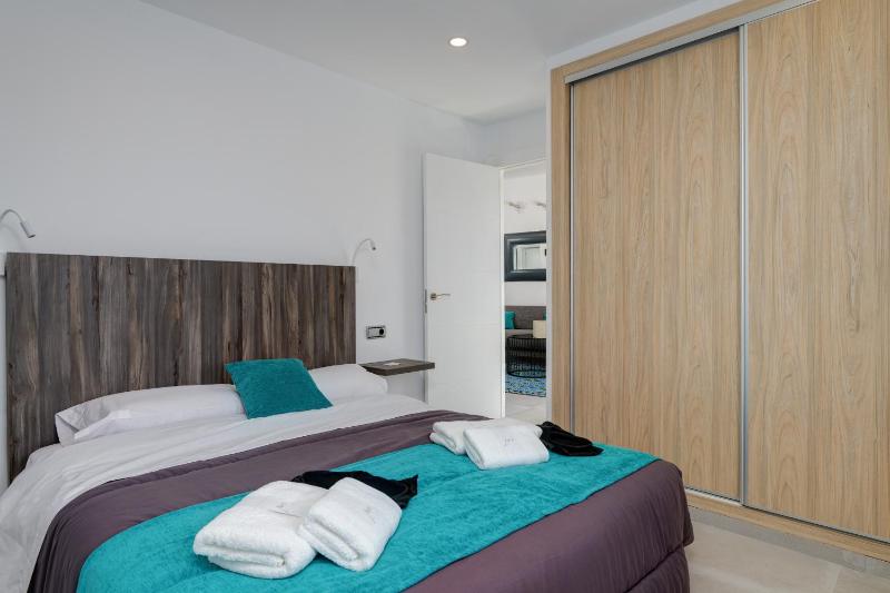 Penthouse Apartment Tribuna Center By Seric15' walking to the beach - image 3