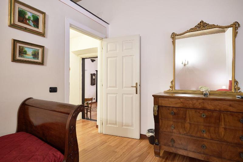 Classic Family Room image 3