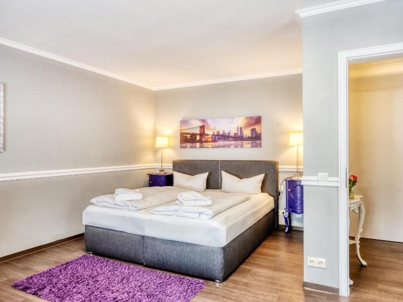 Triple Room image 2