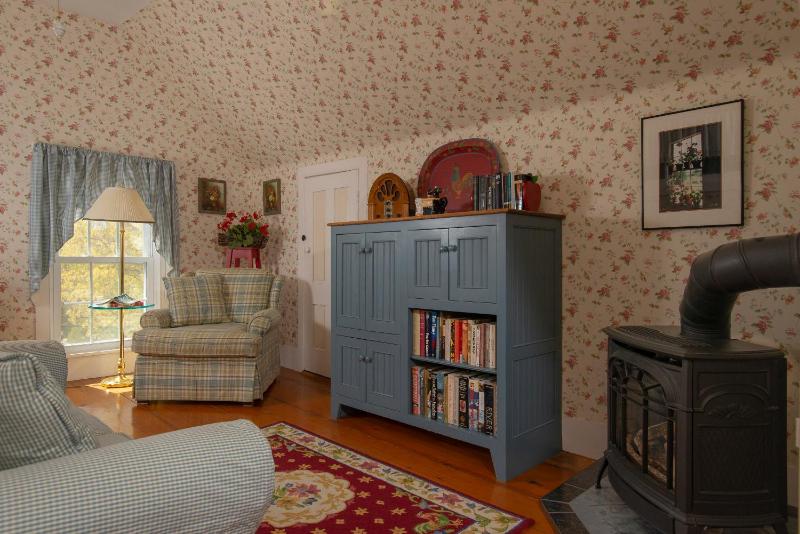 Two-Bedroom Suite image 4