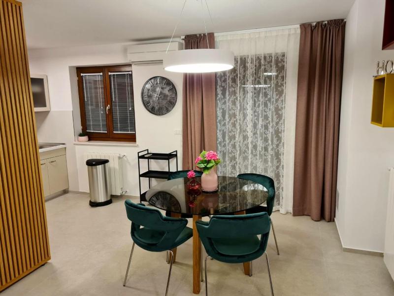 Apartments with parking space Rovinj - 7185 - image 16