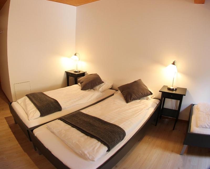 Classic Quadruple Room image 2
