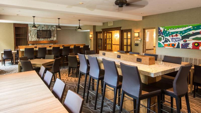 Holiday Inn Express & Suites Tremblant By IHG - image 39