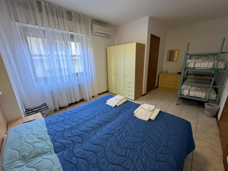 Quadruple Room image 3