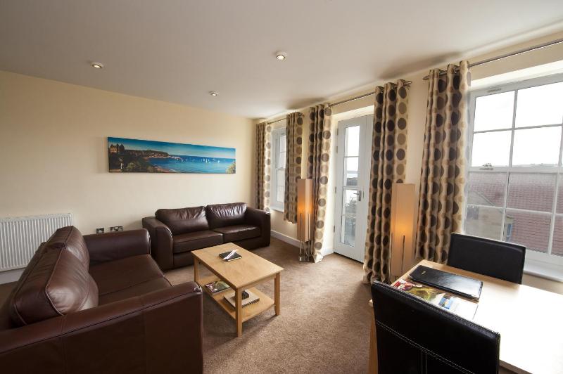 Harbourside Apartments with Private Parking - image 43