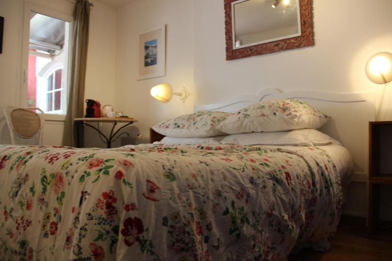 Double Room image 2