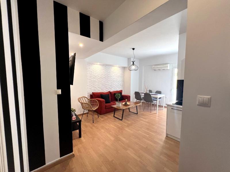 Allure Athens Urban Suites - image 12