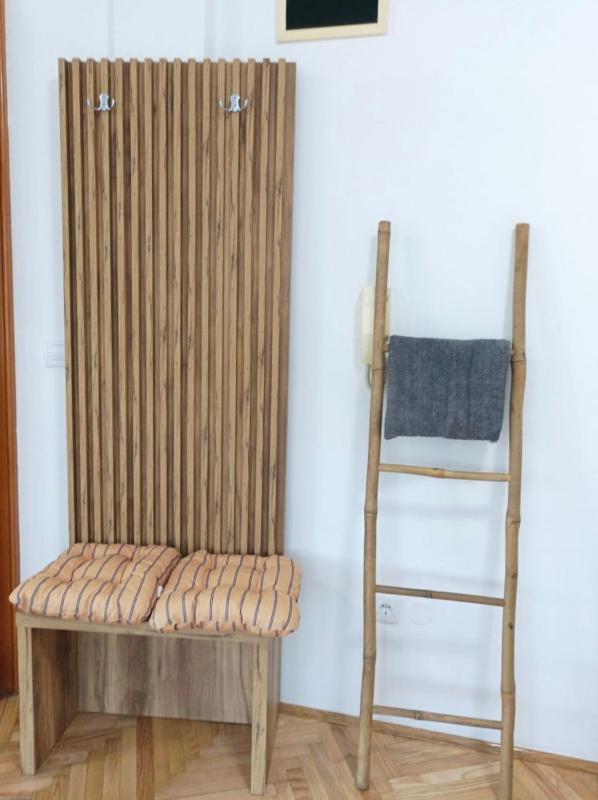 One-Bedroom Apartment image 1