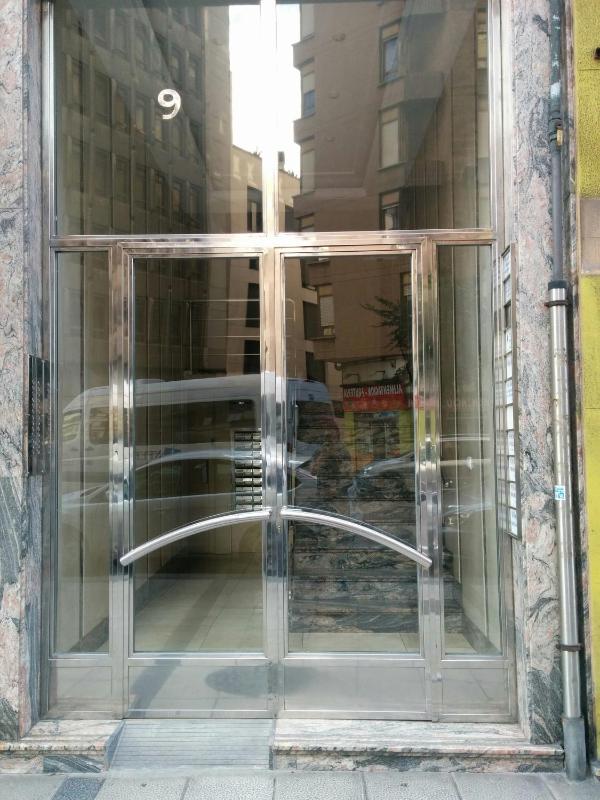Pension Angelines Sneuu Hostel Santander - image 6