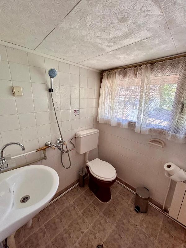 Standard Triple Room image 3