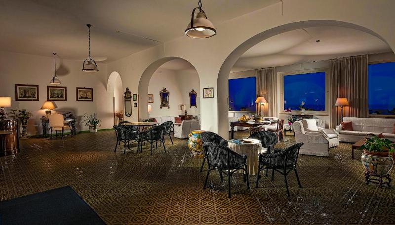 Hotel Bellevue Suite - image 24