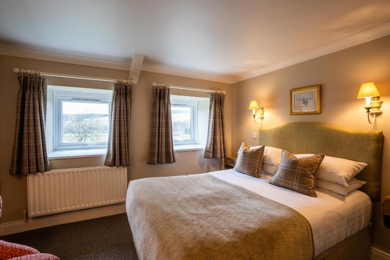Double Room image 1