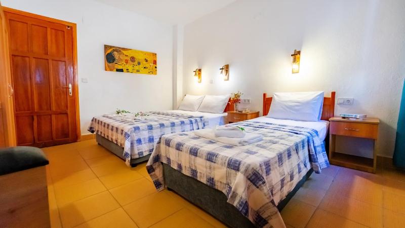 Triple Room image 1
