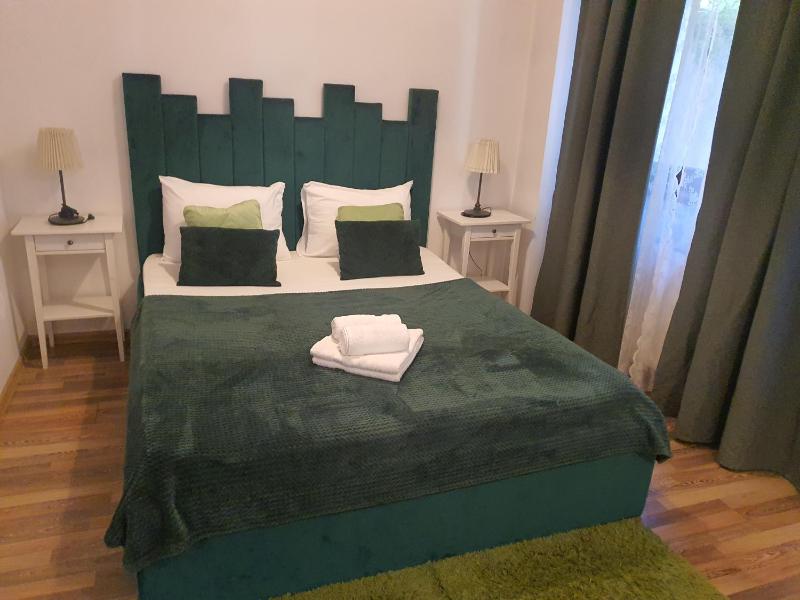 Deluxe Apartment image 1