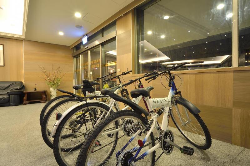 Jiuning Business Hotel - image 12