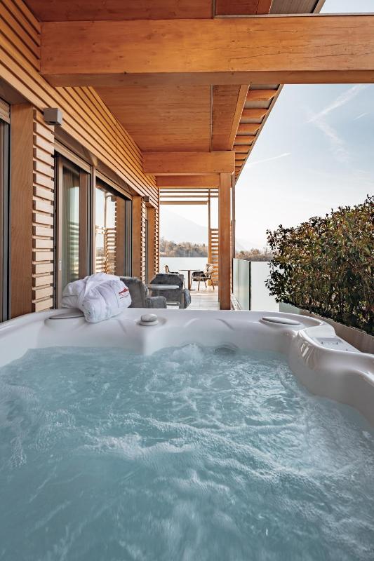 Junior Suite with Private Sauna and Hot Tub image 1