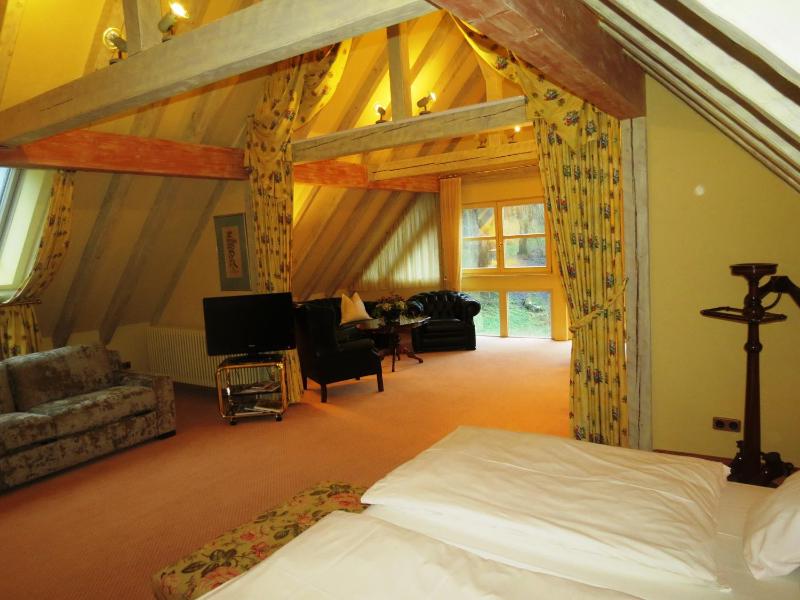 Superior Suite image 3