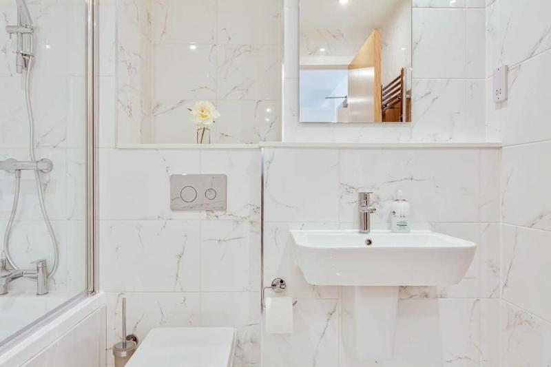 Apartment image 4