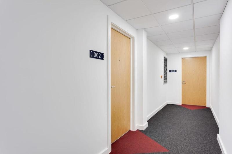 Apartment image 3